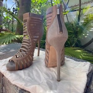 Jimmy Choo Biege Nude Leather Ankle Strappy Heels